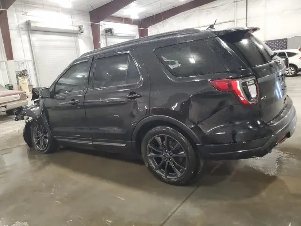 1FM5K8D85JGB49698 2018 FORD EXPLORER - Image 2