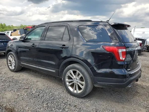 1FM5K8D85JGB73726 2018 FORD EXPLORER - Image 2