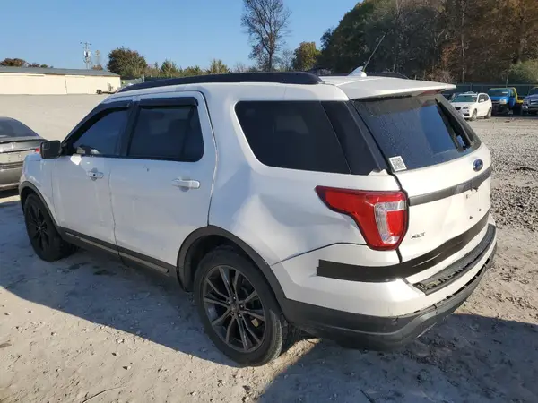 1FM5K8D85JGB83172 2018 FORD EXPLORER - Image 2