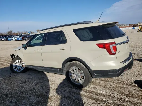 1FM5K8D85JGC06059 2018 FORD EXPLORER - Image 2