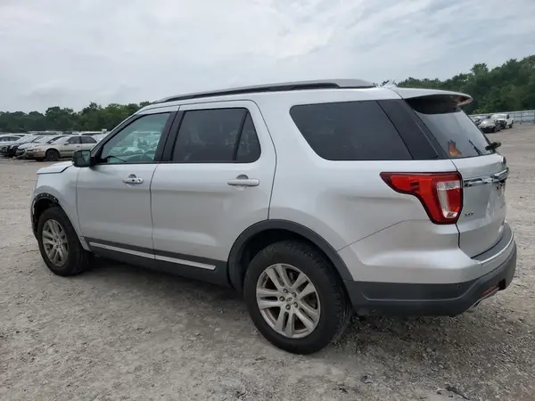 1FM5K8D85JGC15960 2018 FORD EXPLORER - Image 2