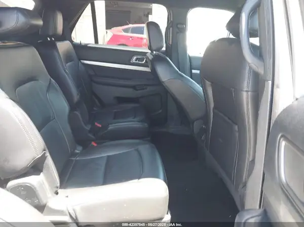 1FM5K8D85JGC40079 2018 FORD EXPLORER - Image 8
