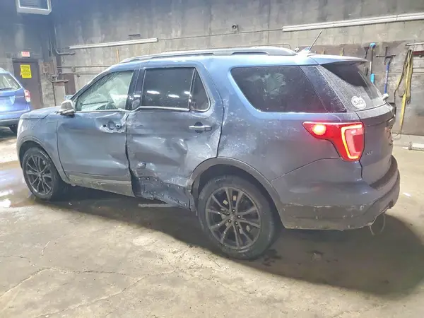 1FM5K8D85JGC52765 2018 FORD EXPLORER - Image 2