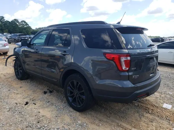 1FM5K8D85JGC54628 2018 FORD EXPLORER - Image 2