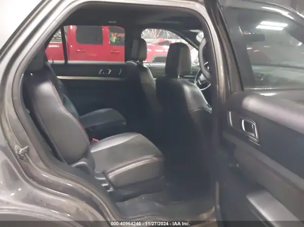 1FM5K8D85JGC68657 2018 FORD EXPLORER - Image 8