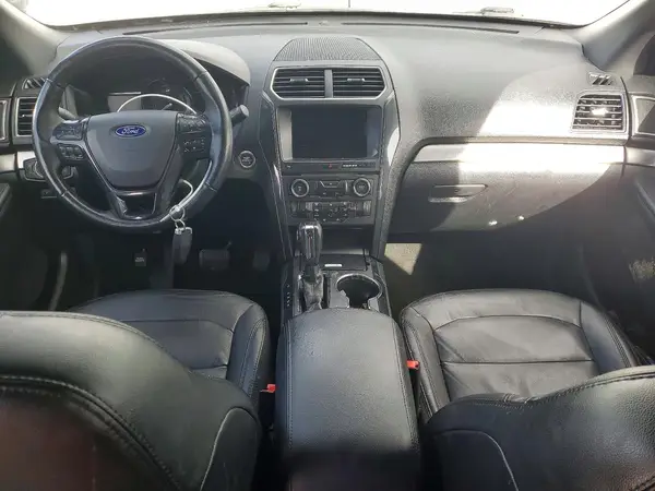 1FM5K8D85JGC72823 2018 FORD EXPLORER - Image 8