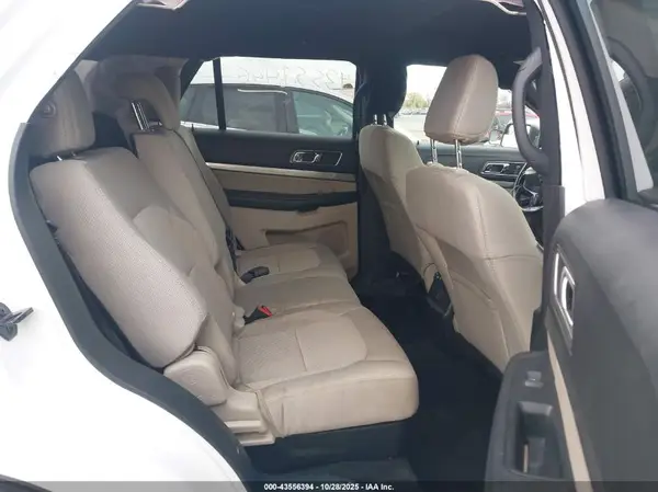 1FM5K8D85JGC77200 2018 FORD EXPLORER - Image 8