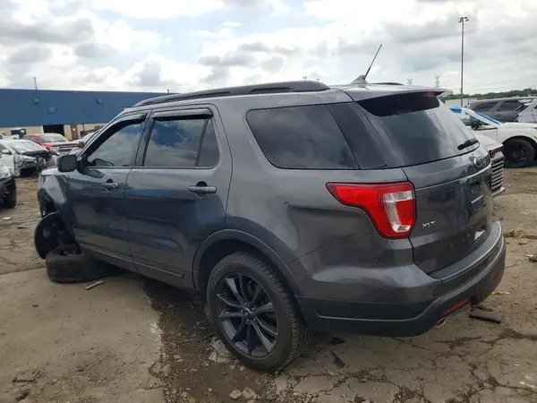 1FM5K8D85JGC83773 2018 FORD EXPLORER - Image 2