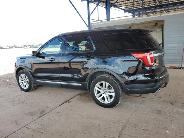 1FM5K8D85JGC94370 2018 FORD EXPLORER - Image 2