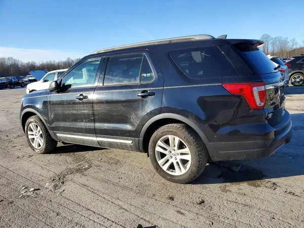 1FM5K8D85KGA85745 2019 FORD EXPLORER - Image 2