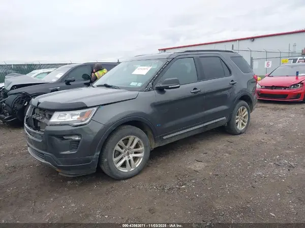 1FM5K8D85KGB05606 2019 FORD EXPLORER - Image 2