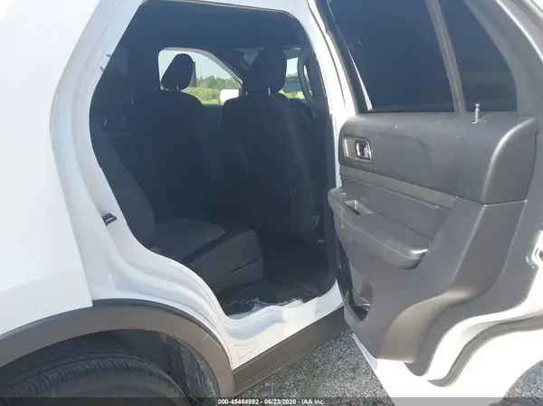 1FM5K8D85KGB46768 2019 FORD EXPLORER - Image 8