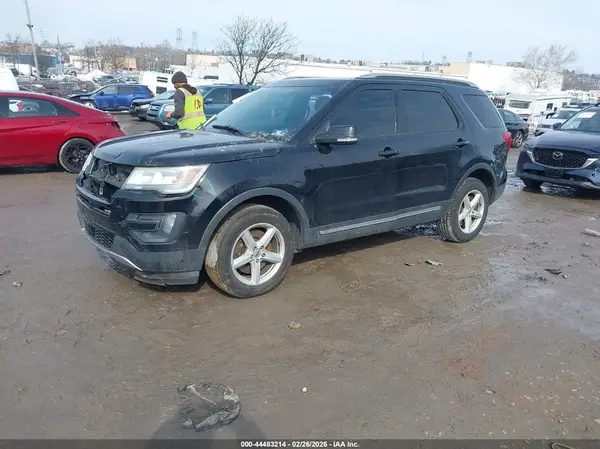 1FM5K8D86GGA01147 2016 FORD EXPLORER - Image 2