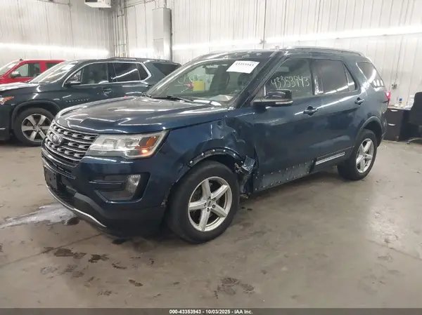 1FM5K8D86GGA76138 2016 FORD EXPLORER - Image 2