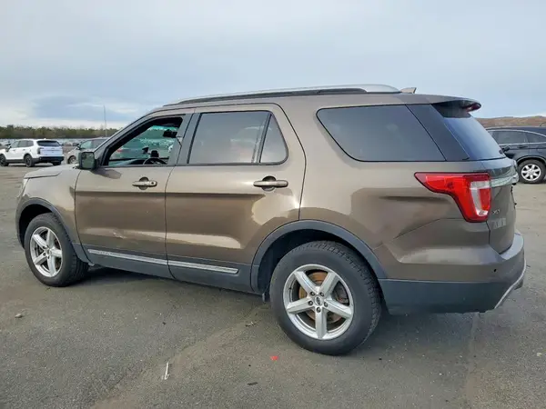 1FM5K8D86GGA97703 2016 FORD EXPLORER - Image 2