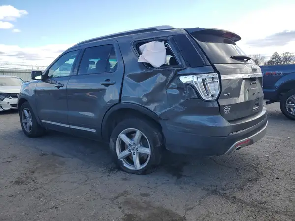 1FM5K8D86GGB00633 2016 FORD EXPLORER - Image 2