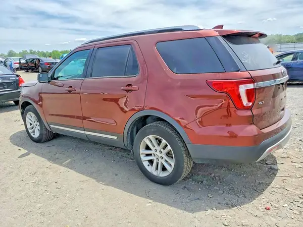 1FM5K8D86GGB02804 2016 FORD EXPLORER - Image 2