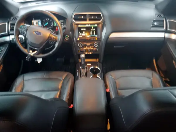 1FM5K8D86GGB10143 2016 FORD EXPLORER - Image 8