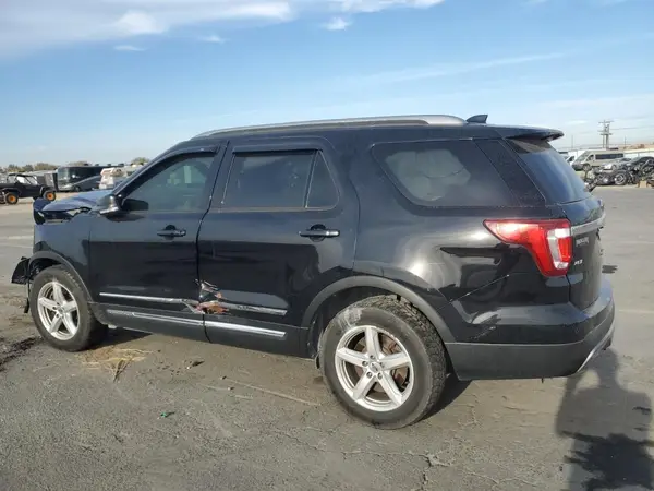 1FM5K8D86GGB20882 2016 FORD EXPLORER - Image 2