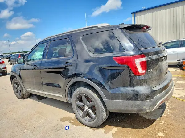 1FM5K8D86GGB38606 2016 FORD EXPLORER - Image 2
