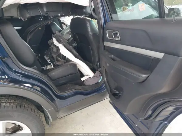 1FM5K8D86GGB68818 2016 FORD EXPLORER - Image 8