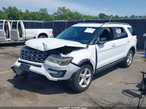 1FM5K8D86GGC00781 2016 FORD EXPLORER - Image 2