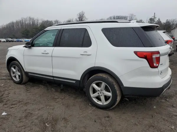 1FM5K8D86GGC05818 2016 FORD EXPLORER - Image 2