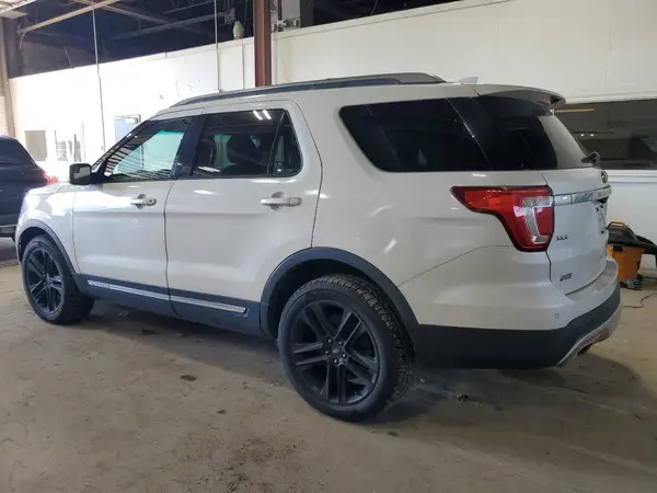 1FM5K8D86GGC12686 2016 FORD EXPLORER - Image 2