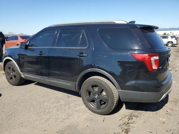 1FM5K8D86GGC19427 2016 FORD EXPLORER - Image 2