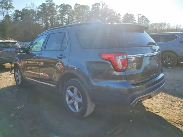 1FM5K8D86GGC19749 2016 FORD EXPLORER - Image 2