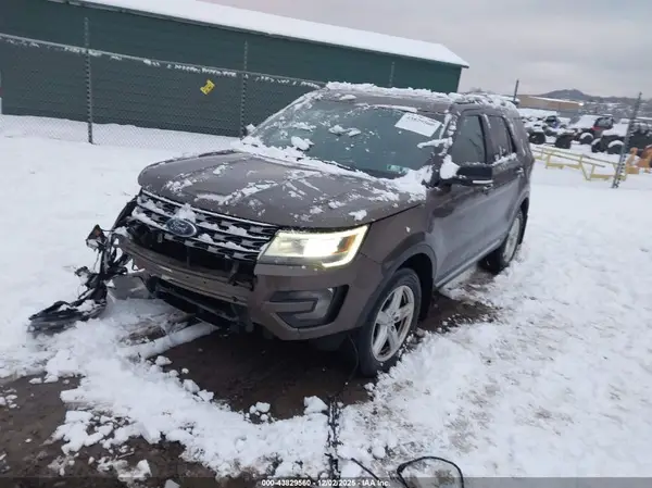 1FM5K8D86GGC88375 2016 FORD EXPLORER - Image 2