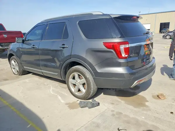 1FM5K8D86GGD18698 2016 FORD EXPLORER - Image 2