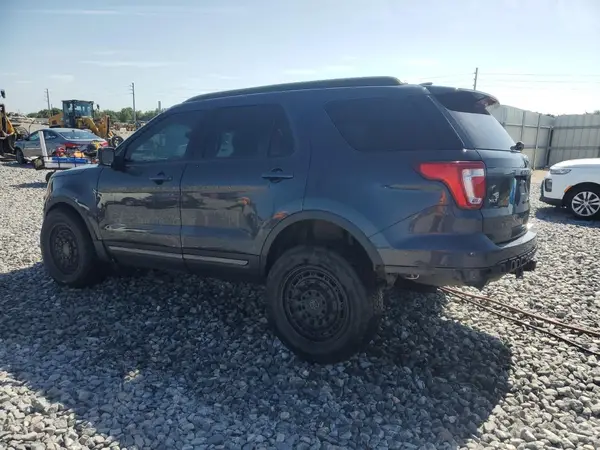 1FM5K8D86HGA04079 2017 FORD EXPLORER - Image 2