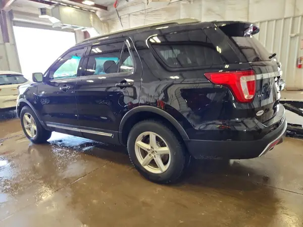 1FM5K8D86HGA11727 2017 FORD EXPLORER - Image 2