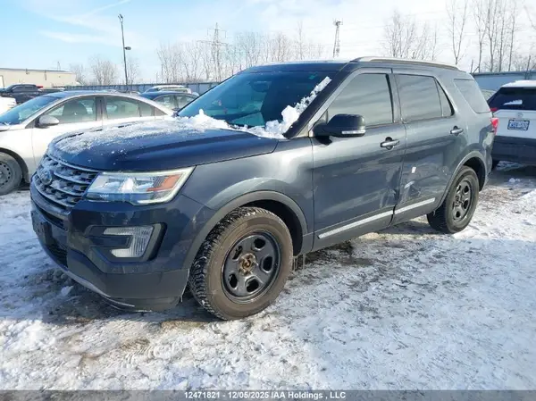 1FM5K8D86HGA38829 2017 FORD EXPLORER - Image 2