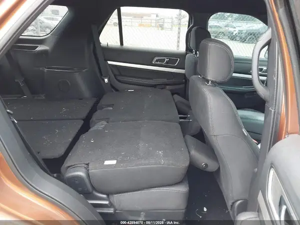 1FM5K8D86HGA45120 2017 FORD EXPLORER - Image 8