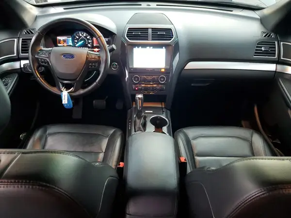 1FM5K8D86HGA45540 2017 FORD EXPLORER - Image 8