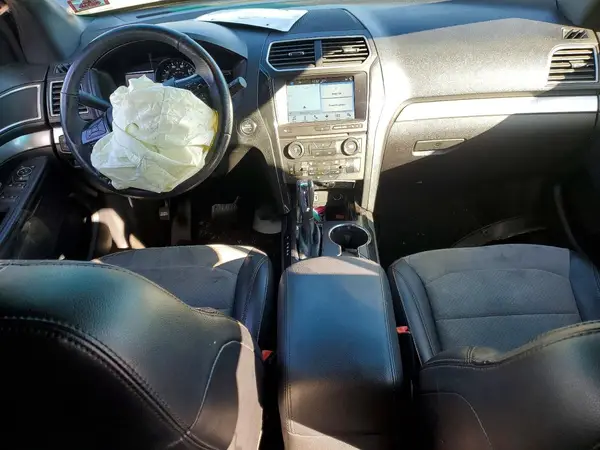 1FM5K8D86HGA53248 2017 FORD EXPLORER - Image 8