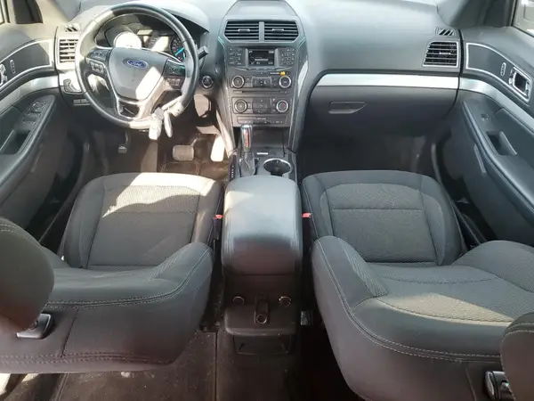 1FM5K8D86HGA98223 2017 FORD EXPLORER - Image 8