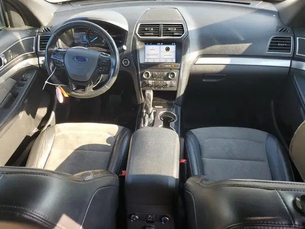 1FM5K8D86HGB27624 2017 FORD EXPLORER - Image 8