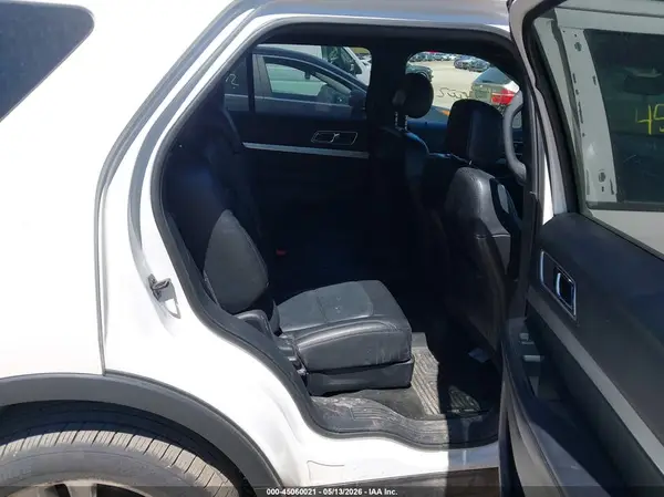 1FM5K8D86HGB31771 2017 FORD EXPLORER - Image 8