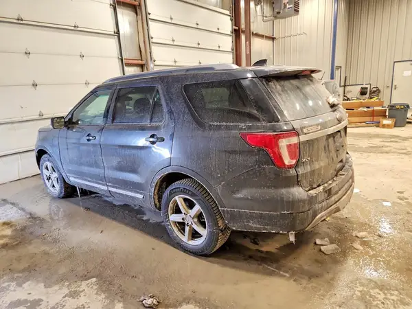 1FM5K8D86HGB38512 2017 FORD EXPLORER - Image 2