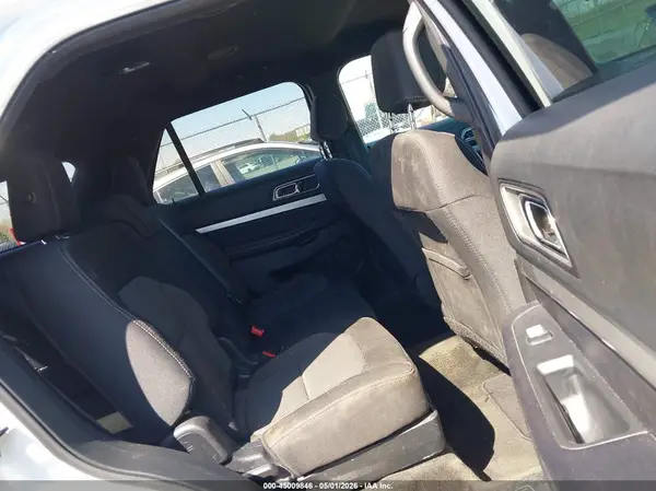 1FM5K8D86HGB49087 2017 FORD EXPLORER - Image 8