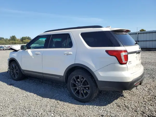 1FM5K8D86HGB58176 2017 FORD EXPLORER - Image 2