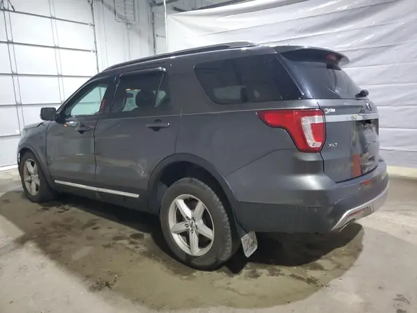 1FM5K8D86HGC17291 2017 FORD EXPLORER - Image 2