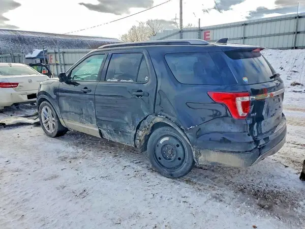 1FM5K8D86HGC20093 2017 FORD EXPLORER - Image 2