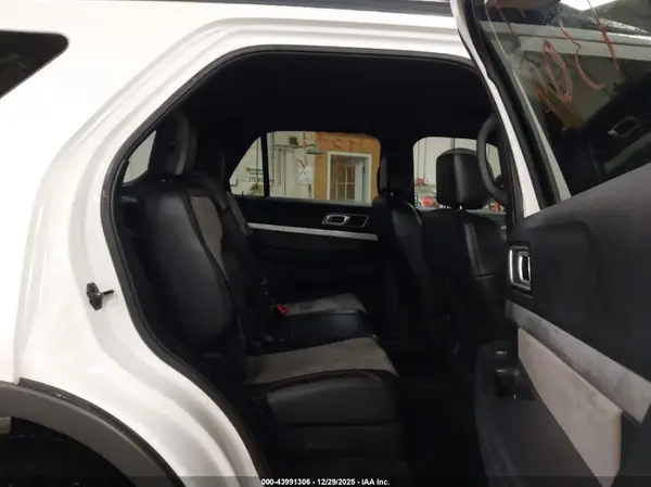 1FM5K8D86HGC28159 2017 FORD EXPLORER - Image 8