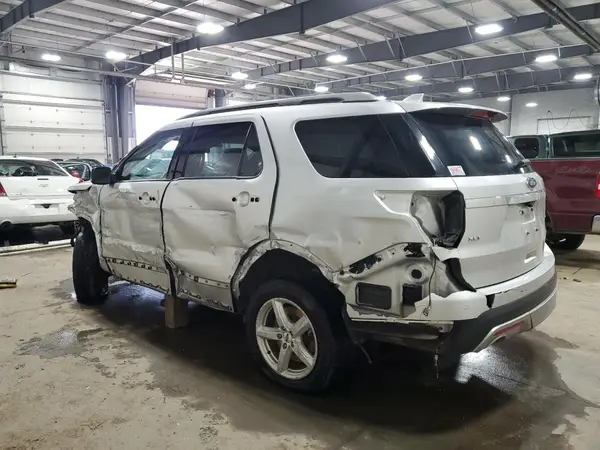 1FM5K8D86HGC32339 2017 FORD EXPLORER - Image 2