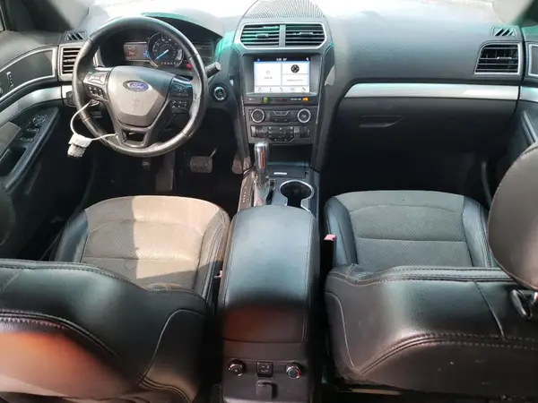1FM5K8D86HGC44037 2017 FORD EXPLORER - Image 8