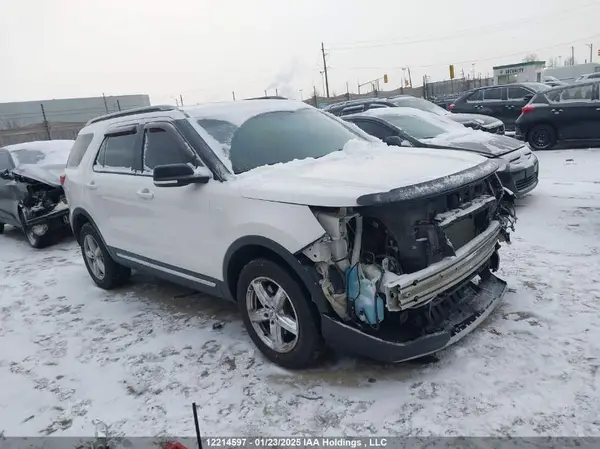 1FM5K8D86HGC63817 2017 FORD EXPLORER - Image 1